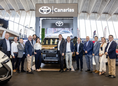 Toyota Canarias presenta el nuevo Land Cruiser y el GR Yaris RZ en la Feria del Automóvil de Tenerife. 