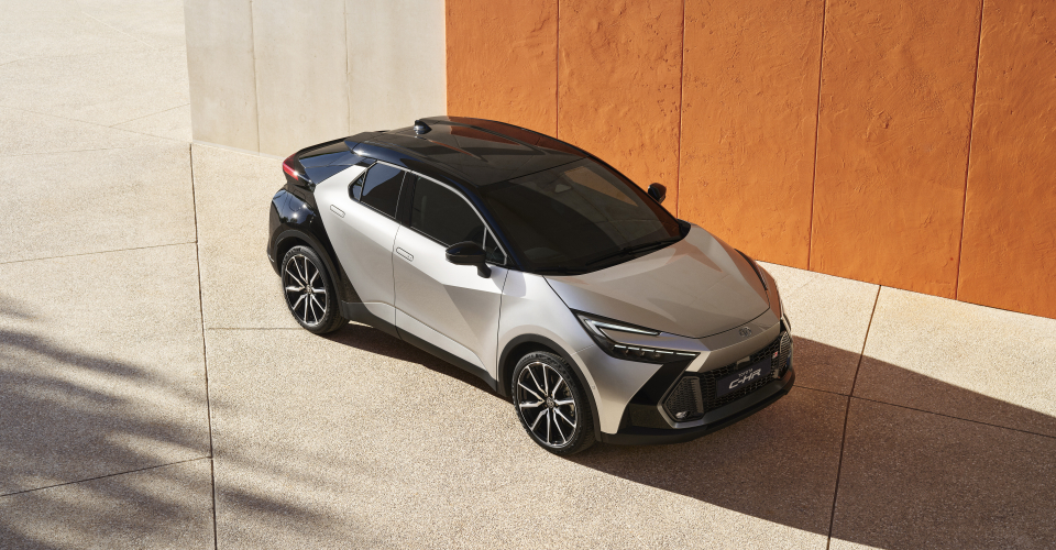 Primera prueba del Toyota C-HR 2023: potencia sus cualidades